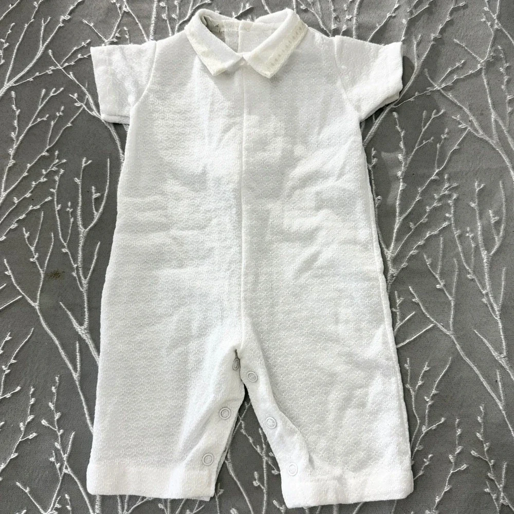 Fawn Togs Vintage White Textured‎ Knit Short Sleeve Romper Lace Trim Size S